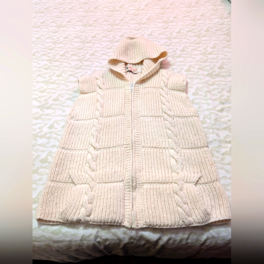 Woman's Vintage inkas world vest